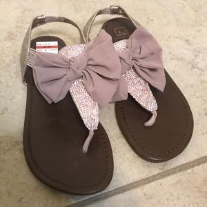 Sandals with bow!